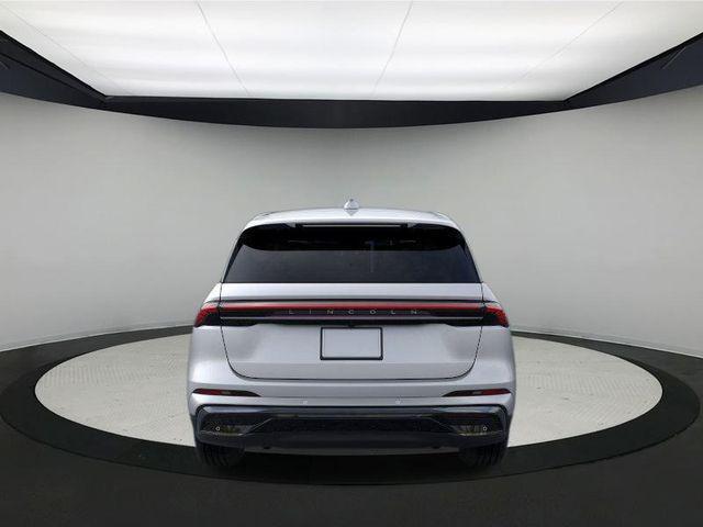 new 2025 Lincoln Nautilus car, priced at $52,616