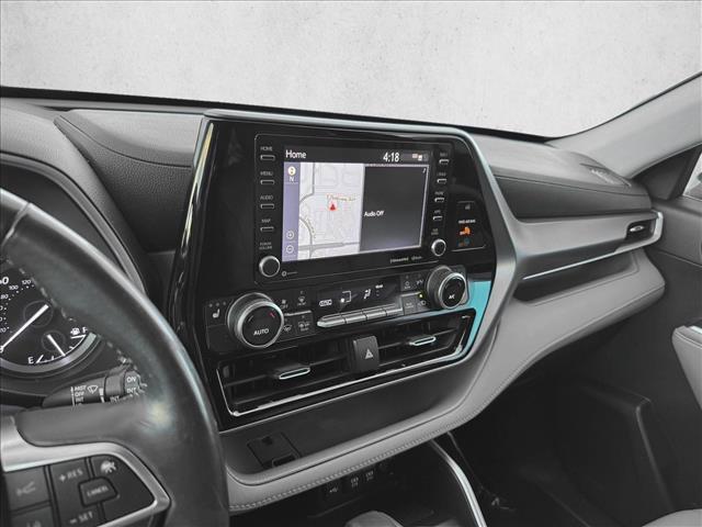 used 2020 Toyota Highlander car, priced at $27,998