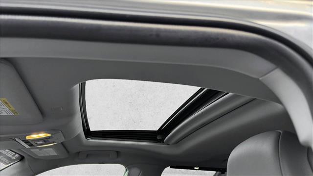 used 2020 Toyota Highlander car, priced at $27,998