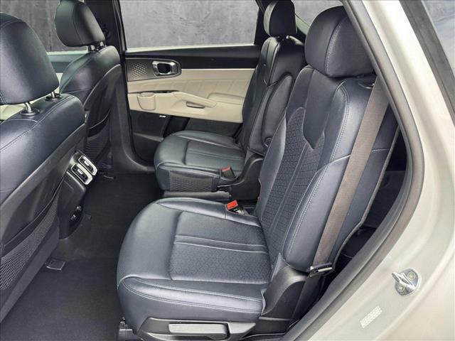 used 2022 Kia Sorento Plug-In Hybrid car, priced at $28,749
