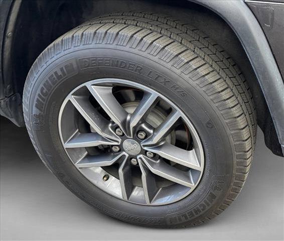 used 2017 Jeep Grand Cherokee car, priced at $12,798