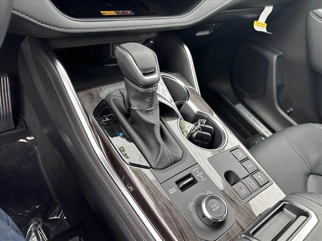 new 2026 Toyota Highlander car, priced at $53,812