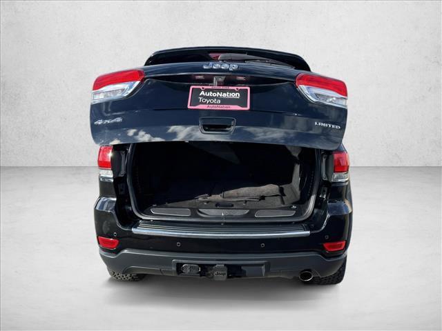 used 2017 Jeep Grand Cherokee car, priced at $13,998