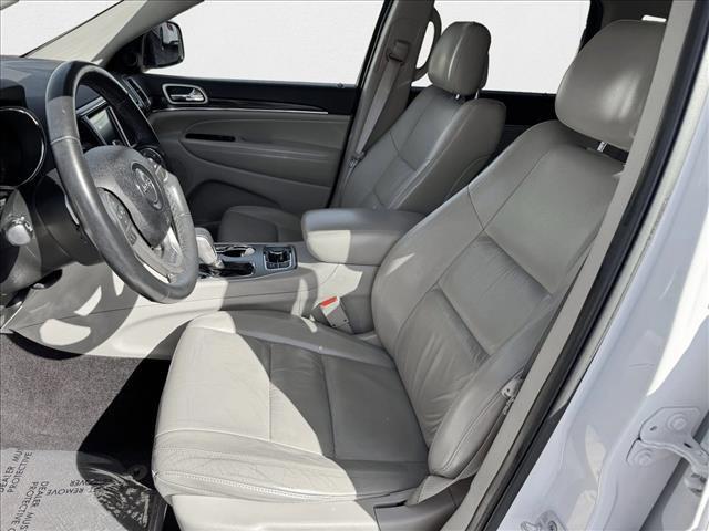 used 2016 Jeep Grand Cherokee car, priced at $13,998