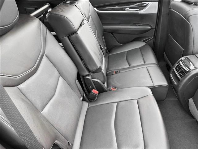 used 2023 Cadillac XT5 car, priced at $30,398