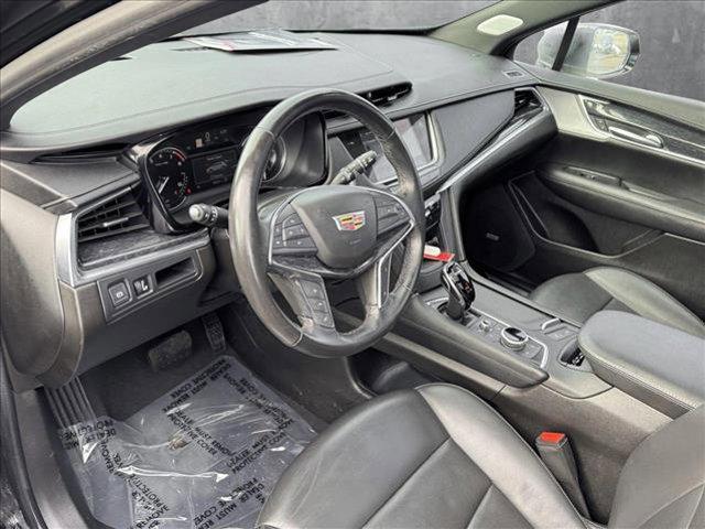 used 2023 Cadillac XT5 car, priced at $30,398