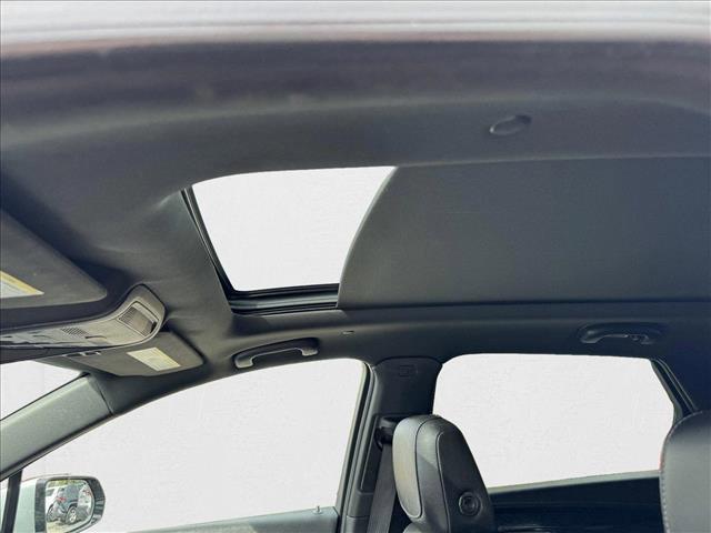 used 2023 Cadillac XT5 car, priced at $27,998