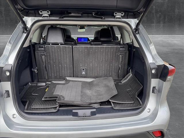 used 2024 Toyota Highlander car, priced at $46,798