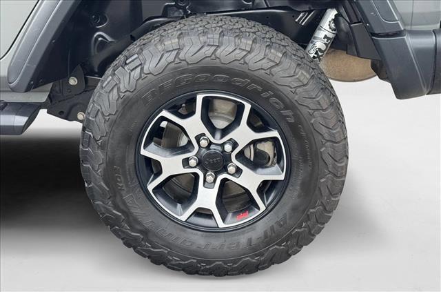 used 2021 Jeep Wrangler Unlimited car, priced at $27,998