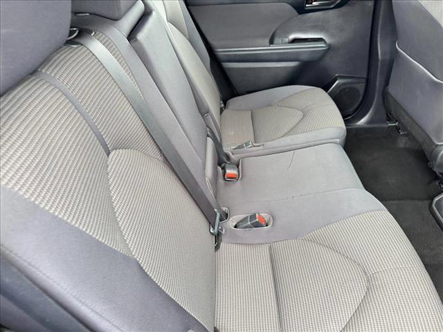 used 2023 Toyota Highlander car, priced at $32,998