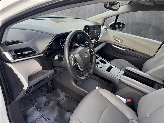 used 2023 Toyota Sienna car, priced at $41,798
