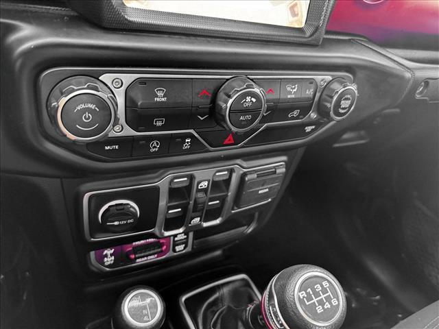 used 2021 Jeep Gladiator car, priced at $35,598