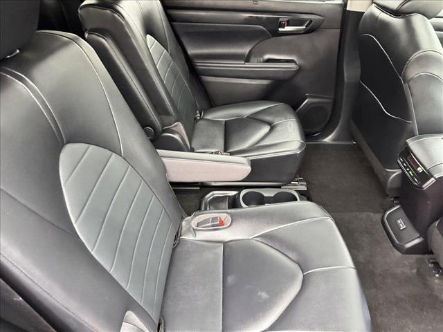 used 2023 Toyota Highlander car, priced at $39,498