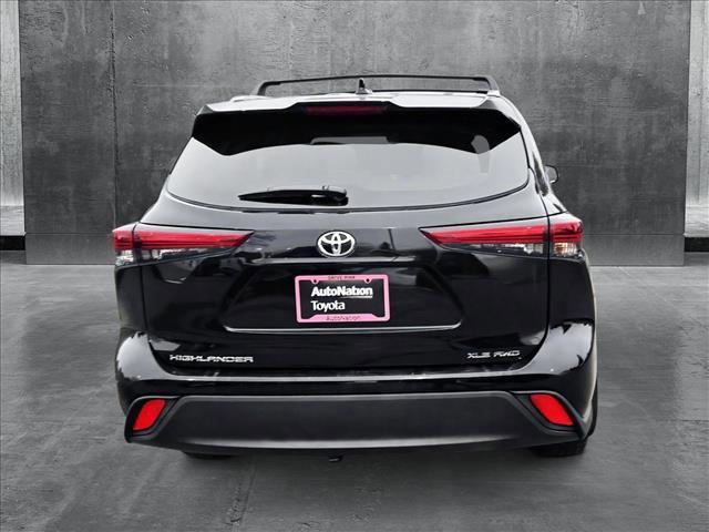 used 2023 Toyota Highlander car, priced at $39,398
