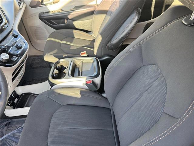 used 2018 Chrysler Pacifica car, priced at $11,798