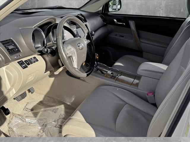 used 2010 Toyota Highlander Hybrid car, priced at $10,798