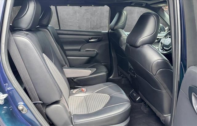 used 2023 Toyota Highlander car, priced at $44,798