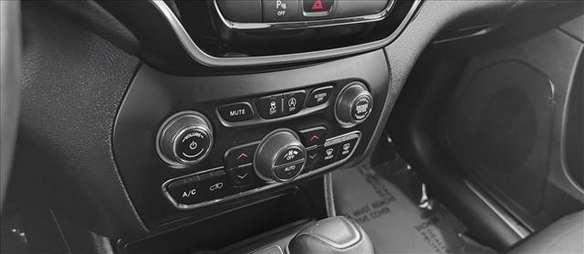 used 2019 Jeep Cherokee car, priced at $16,998