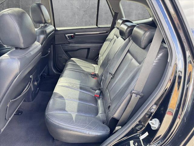 used 2009 Hyundai Santa Fe car, priced at $6,798
