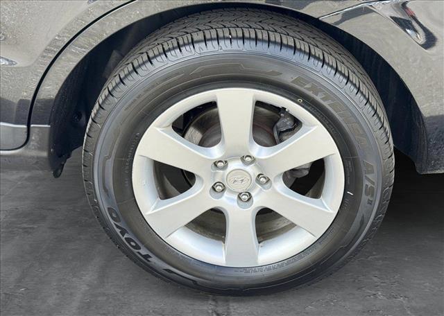 used 2009 Hyundai Santa Fe car, priced at $6,798