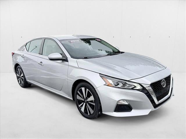 used 2022 Nissan Altima car, priced at $15,998