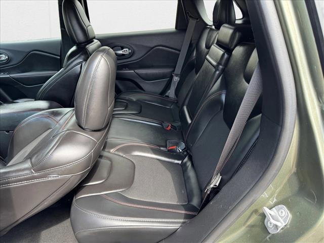 used 2019 Jeep Cherokee car, priced at $15,698