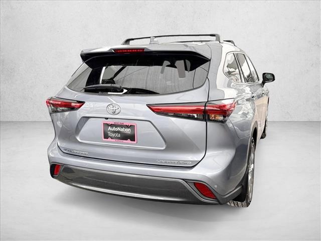used 2021 Toyota Highlander car, priced at $37,798