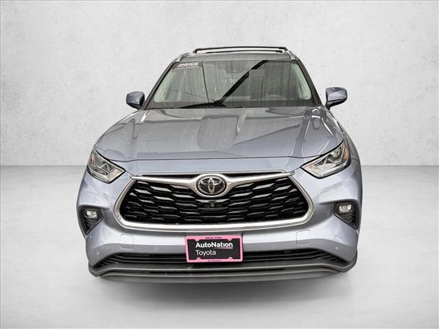 used 2021 Toyota Highlander car, priced at $37,798
