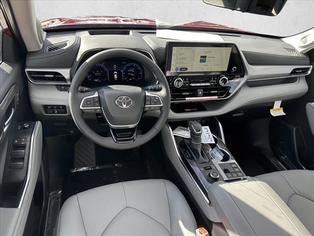 new 2026 Toyota Highlander car, priced at $56,392