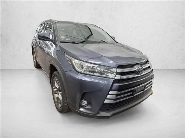 used 2019 Toyota Highlander Hybrid car, priced at $28,798
