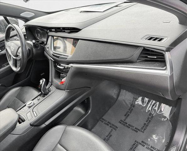 used 2023 Cadillac XT5 car, priced at $28,498