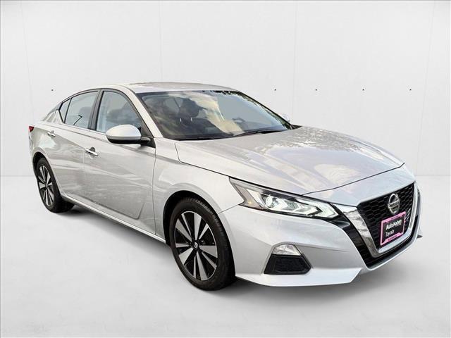 used 2022 Nissan Altima car, priced at $17,498