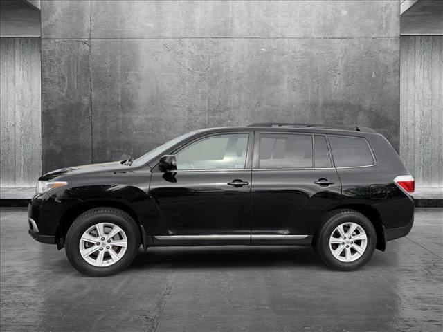 used 2013 Toyota Highlander car, priced at $9,749