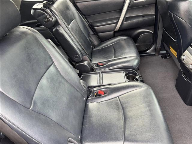 used 2013 Toyota Highlander car, priced at $9,749