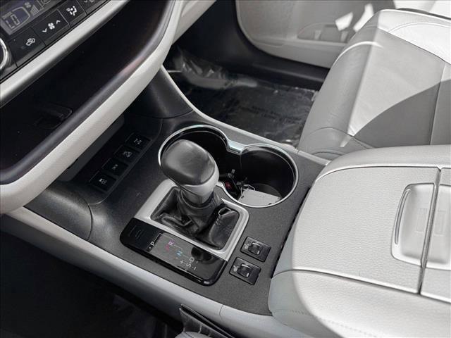 used 2017 Toyota Highlander car, priced at $29,798