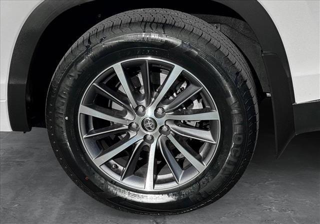 used 2017 Toyota Highlander car, priced at $29,798