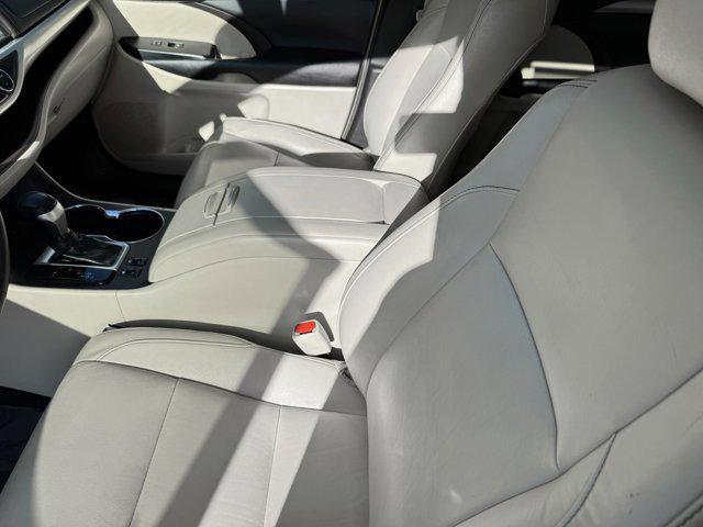 used 2017 Toyota Highlander car, priced at $29,798