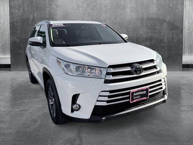 used 2017 Toyota Highlander car, priced at $29,798