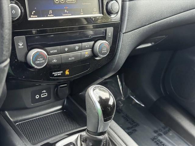 used 2019 Nissan Rogue car, priced at $12,798