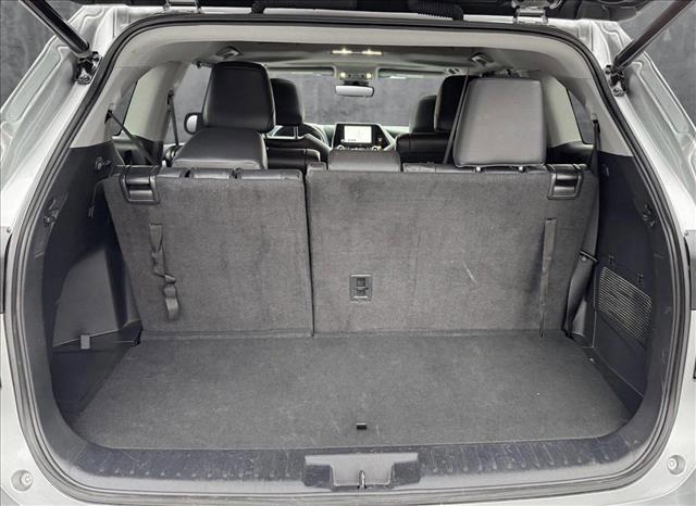used 2023 Toyota Highlander car, priced at $39,498