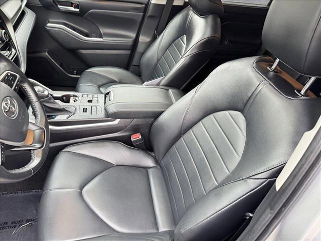 used 2023 Toyota Highlander car, priced at $39,498