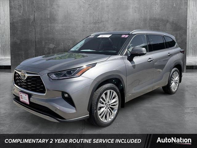 used 2025 Toyota Highlander Hybrid car, priced at $56,798
