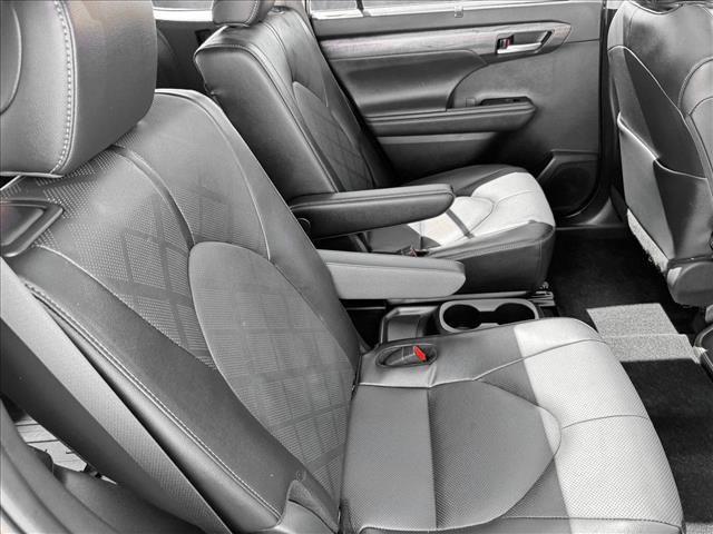 used 2025 Toyota Highlander Hybrid car, priced at $56,798