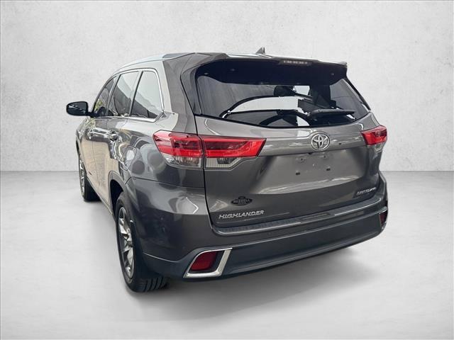 used 2018 Toyota Highlander car, priced at $33,797