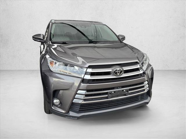 used 2018 Toyota Highlander car, priced at $33,797