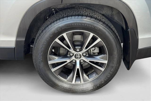 used 2019 Toyota Highlander car, priced at $24,998