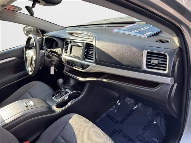used 2019 Toyota Highlander car, priced at $24,998