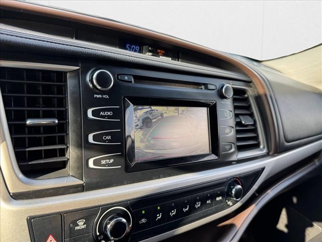 used 2019 Toyota Highlander car, priced at $24,998