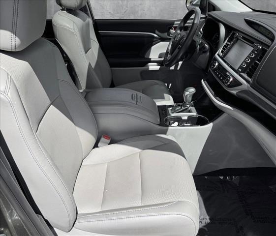 used 2019 Toyota Highlander car, priced at $33,999