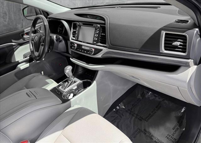 used 2019 Toyota Highlander car, priced at $33,999